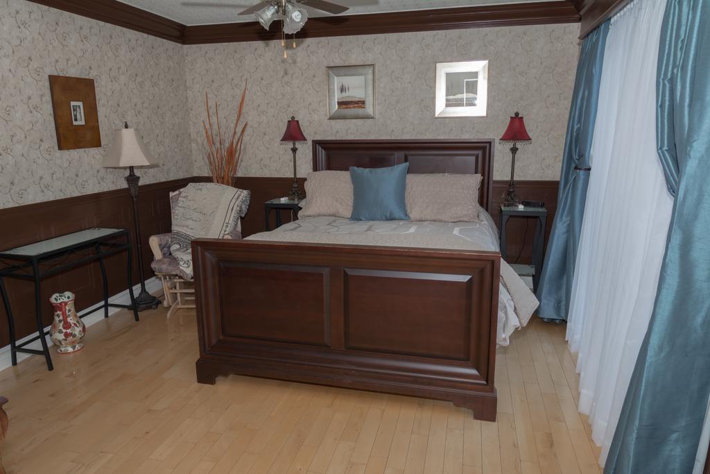 Au Nidaigle Bed & Breakfast Saint-Basile Exterior photo